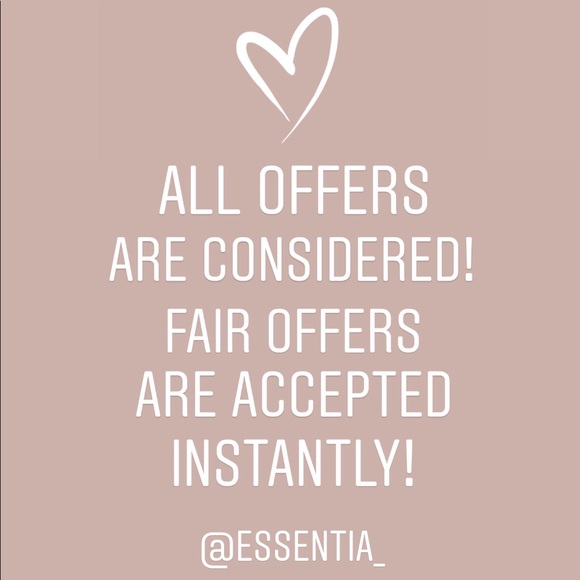 Hello Poshmark Fam! Feel free to make offers 💞 - Picture 1 of 1